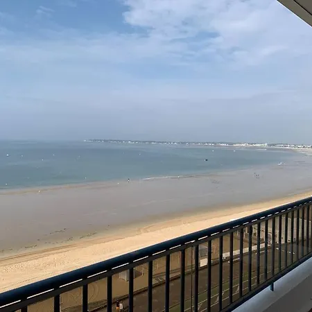 Le Chimene T3 Face Au Dernier Etage Apartment